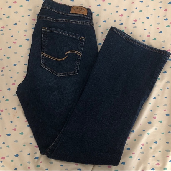 Levi’s Curvy Bootcut Size 8 Medium - Picture 2 of 3